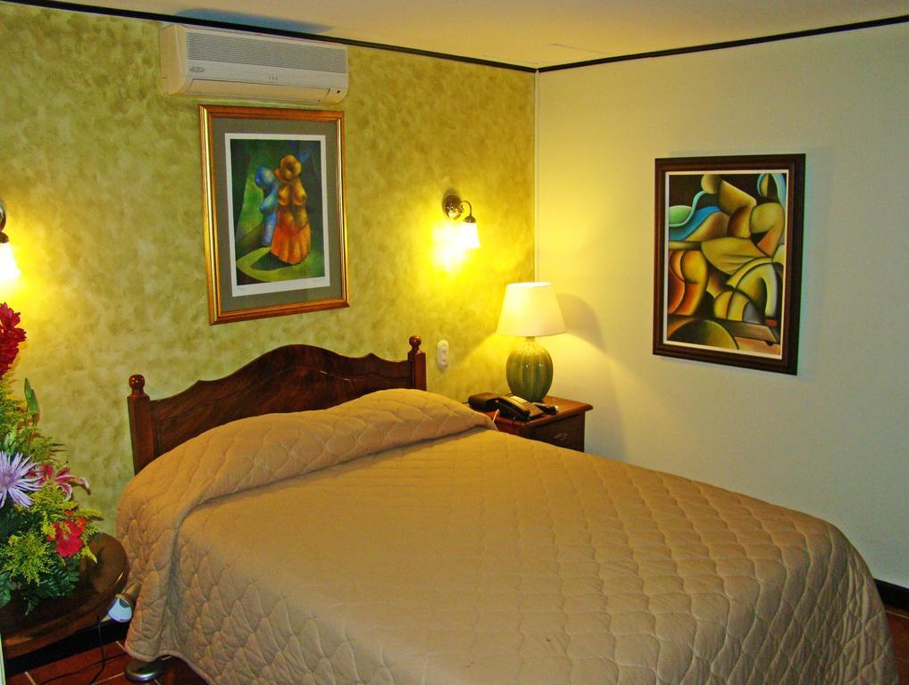 Hotel Colonnade Nicaragua Managua Quarto foto